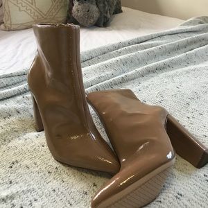 Jessica Simpson Nude Booties
